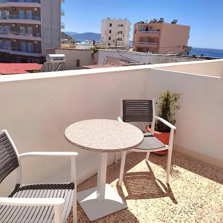 Small Apartament Rhodes City